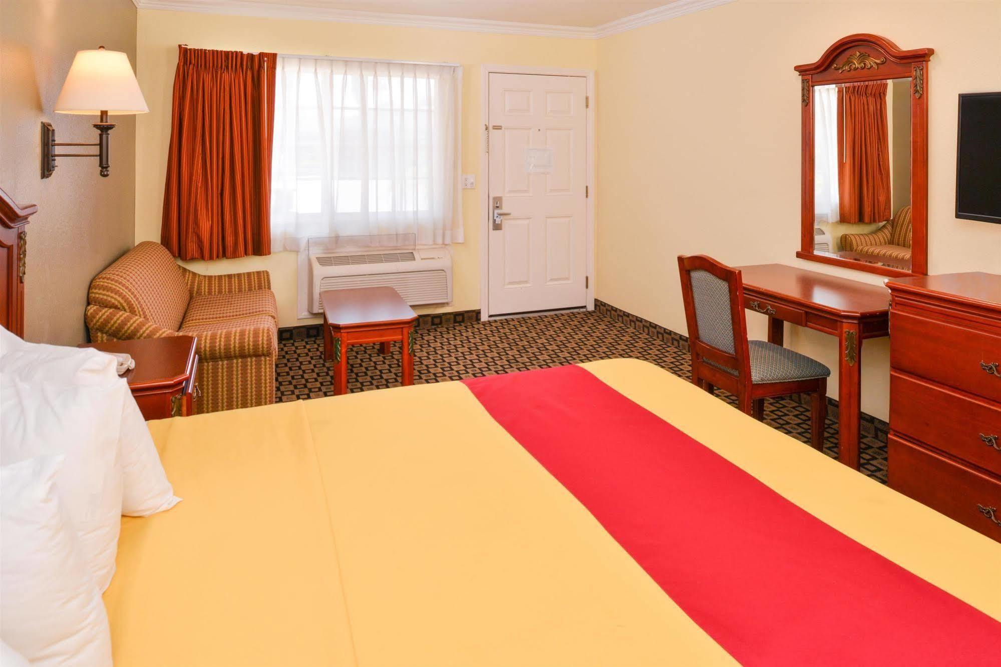 Americas Best Value Inn San Bernardino Bagian luar foto