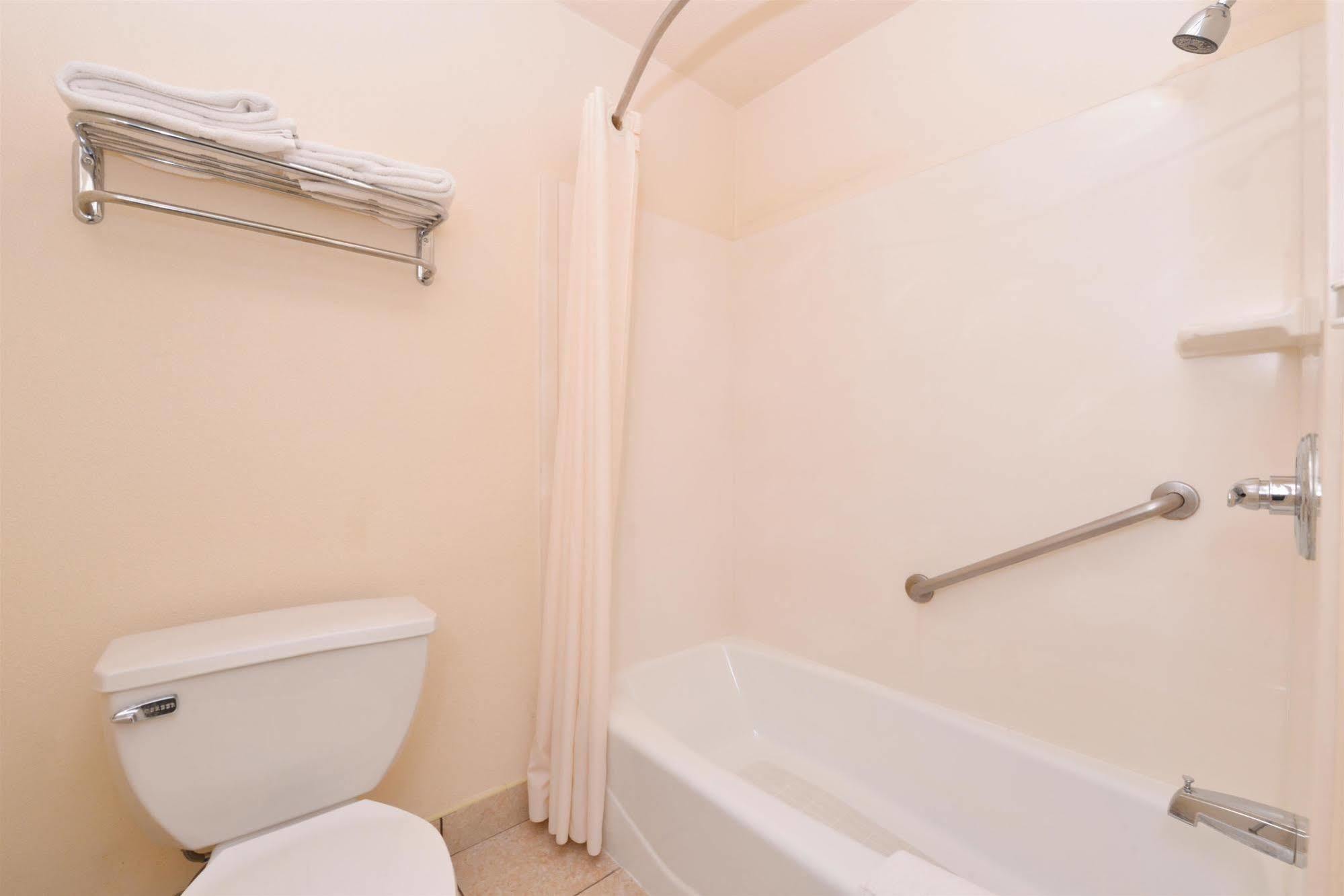 Americas Best Value Inn San Bernardino Bagian luar foto