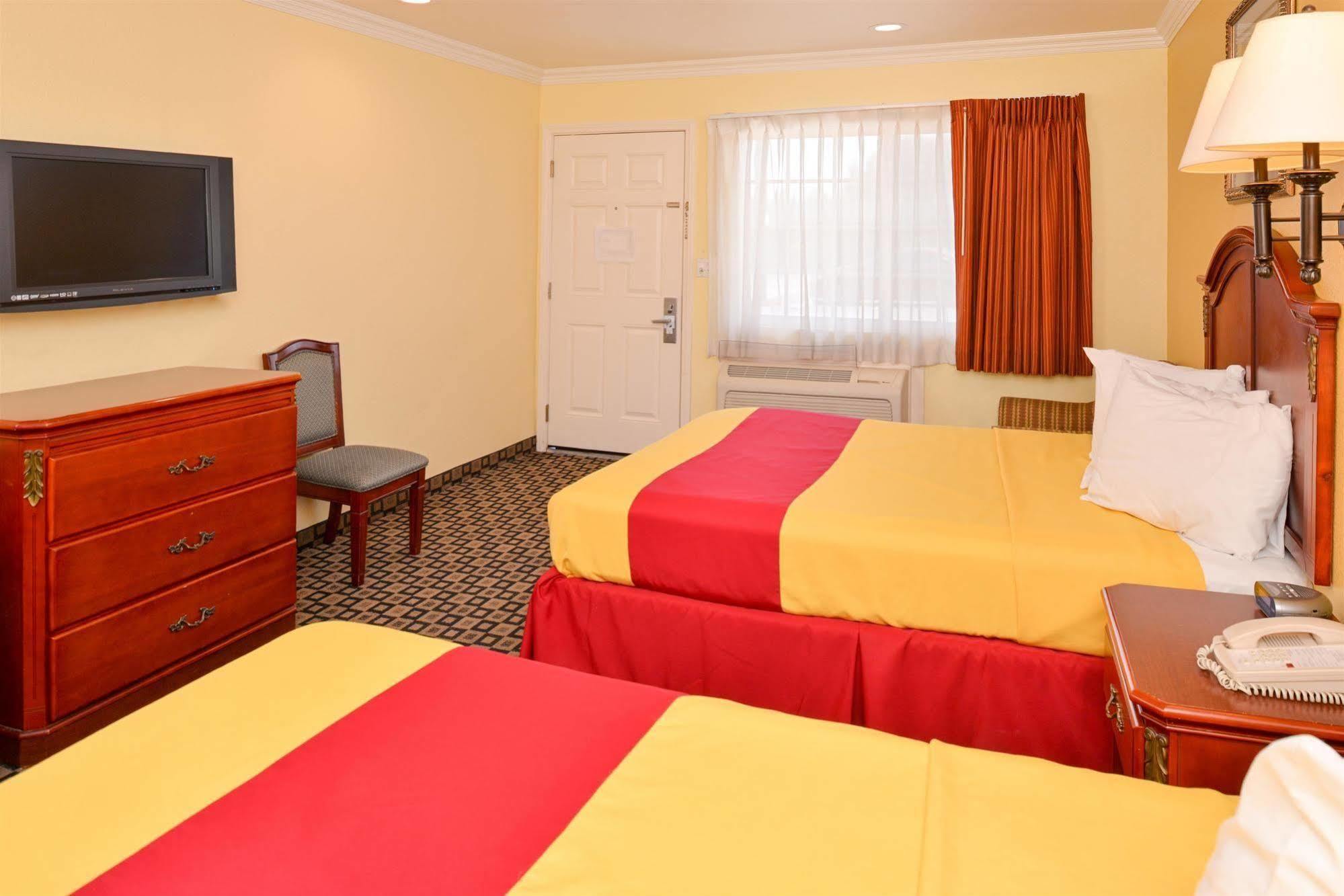 Americas Best Value Inn San Bernardino Bagian luar foto
