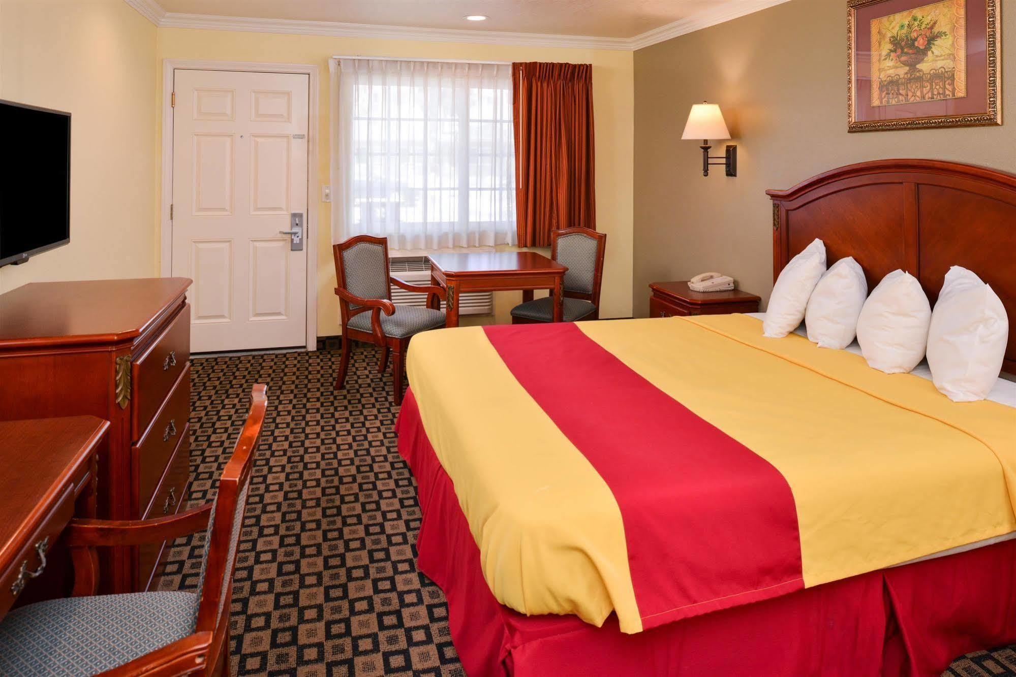 Americas Best Value Inn San Bernardino Bagian luar foto